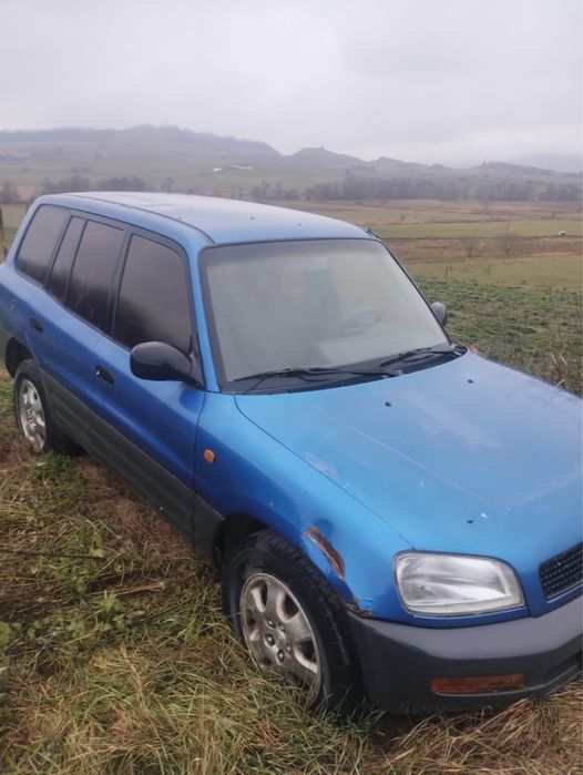 Toyota rav 4 acte la zi