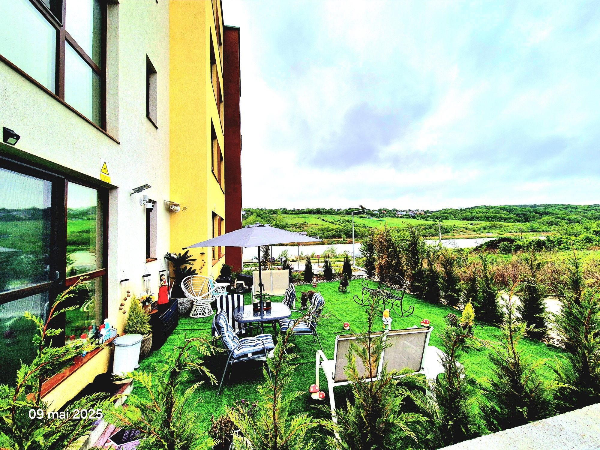 pf  vand apartamente 2,3 camere complex nou intabulat,parcare,gradina