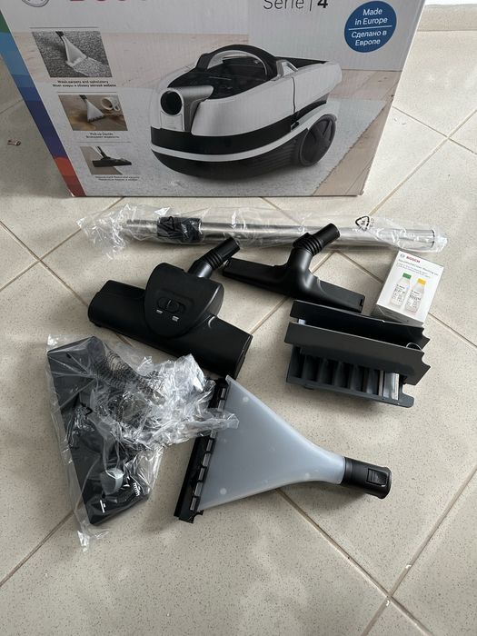 Перяща прахосмукачка BOSCH