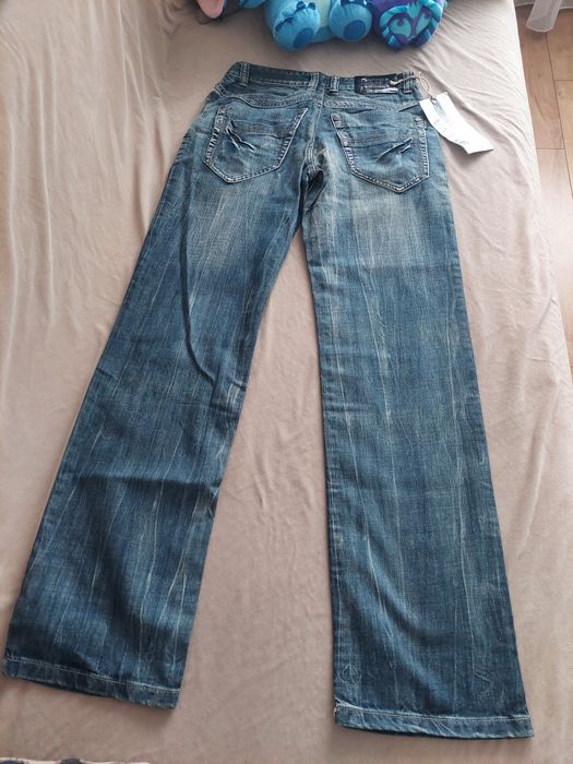 Джинсовые брюки новые