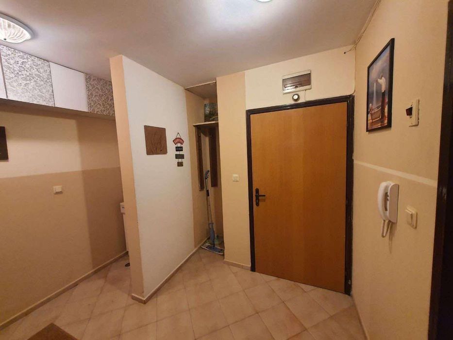 Двустаен апартамент, под наем, Нептун