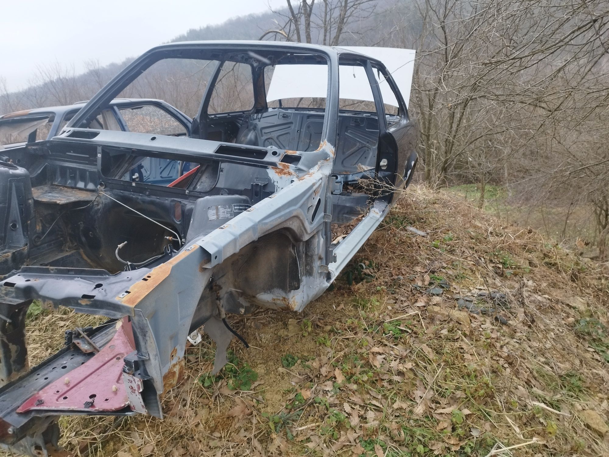 BMW е30 два броя за части