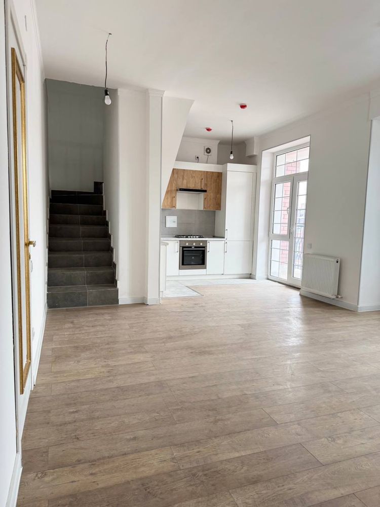 Срочно продается 4х комнатная квартира дуплекс новострой ЖK Greenwich
