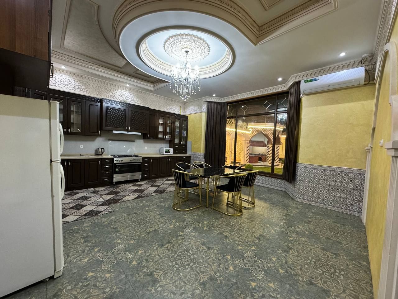 Kunlik uchaska toshkent Shahar archa kocha 20 kishilik 300$