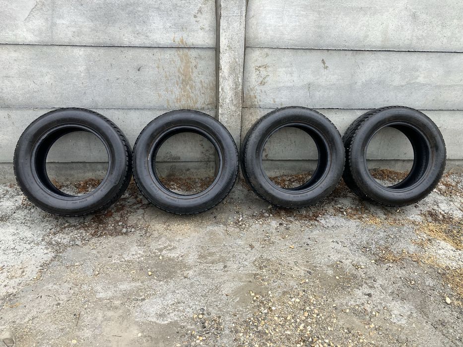 Vand cauciucuri de iarnă TAURUS 225 60 R17 103V