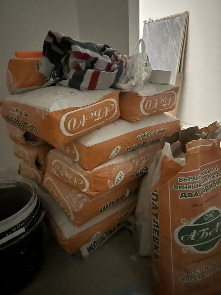 Продам шпатлевку 12 мешков