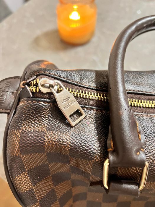 Geantă tip Louis Vuitton Speedy Damier, stare uzata