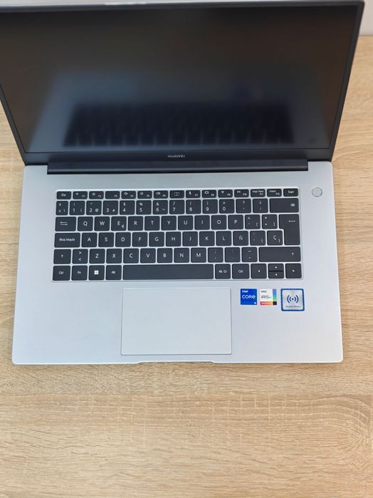 Huawei MateBook D15 / Core i5-1155G7 / 16GB DDR4 / SSD 512GB / 15.6”