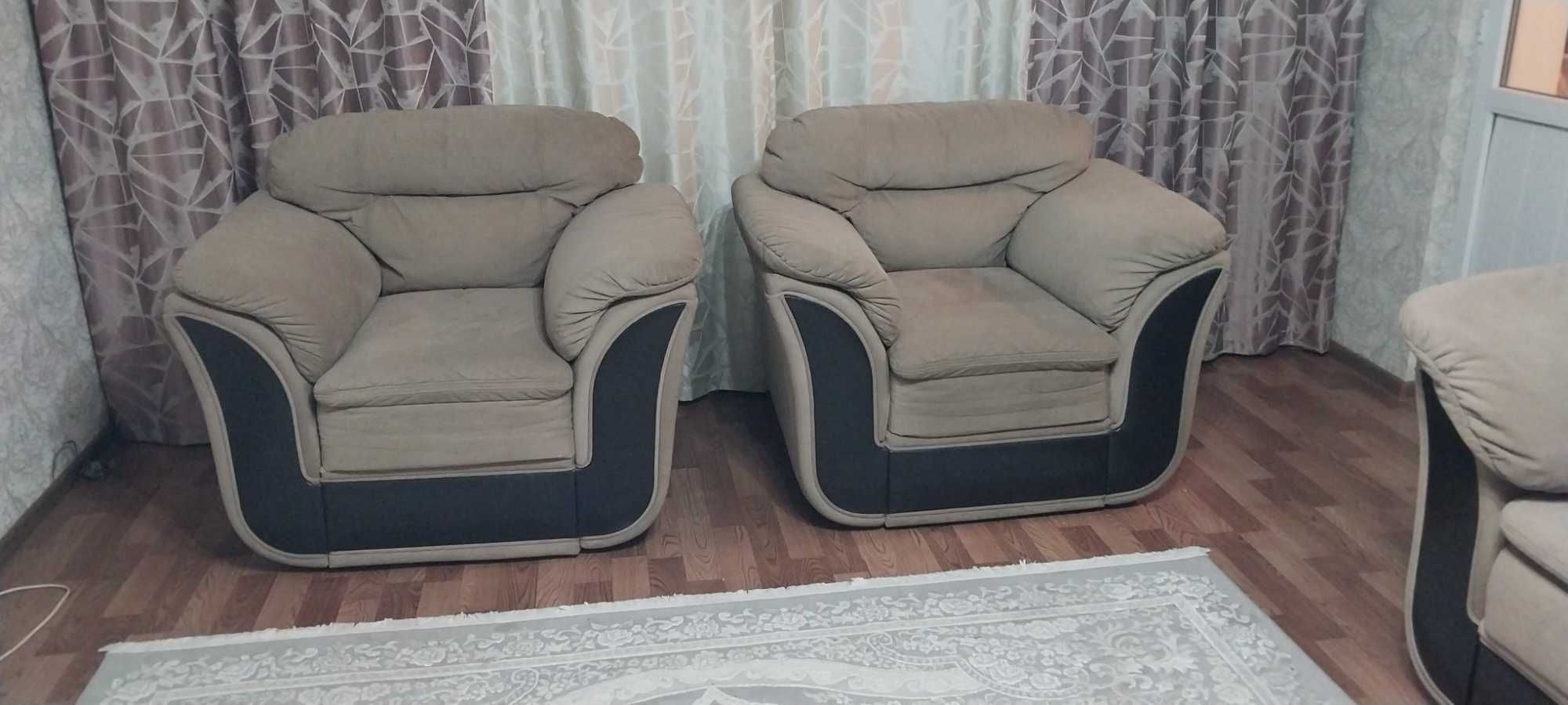 Продам                 Диван