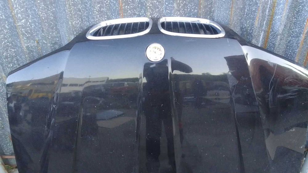 Преден капак BMW E53 X5 2001г.