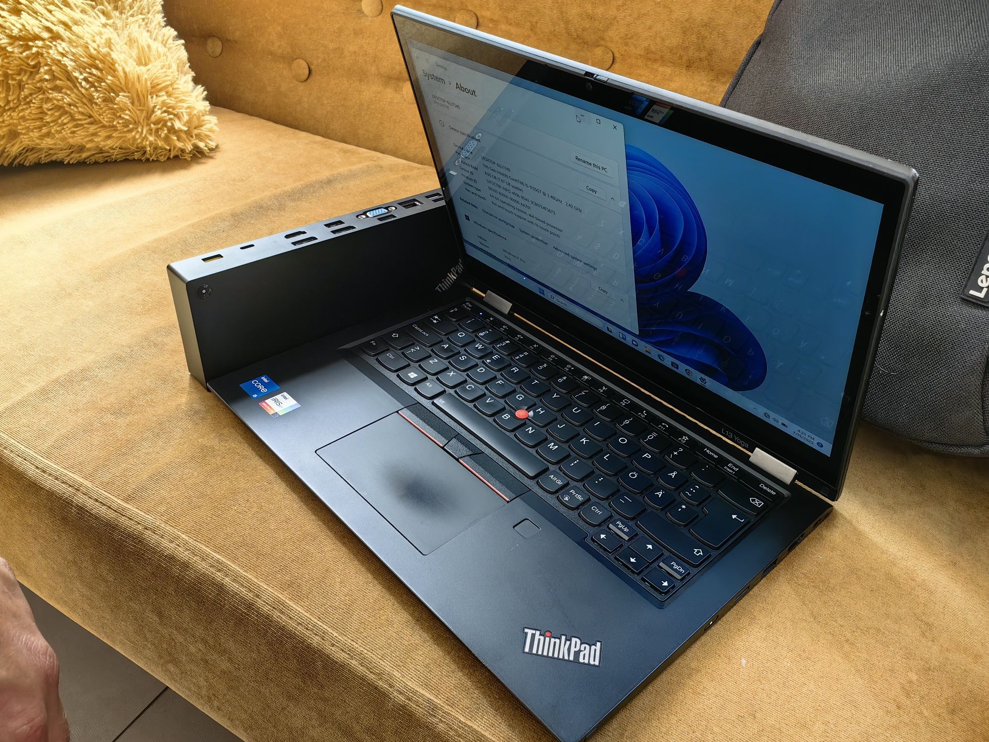 Lenovo Yoga L13 Gen 2 + Подаръци