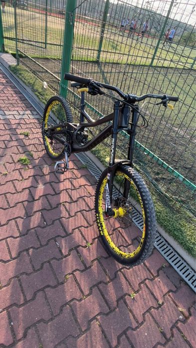 Se vinde Specialized demo 8 2015