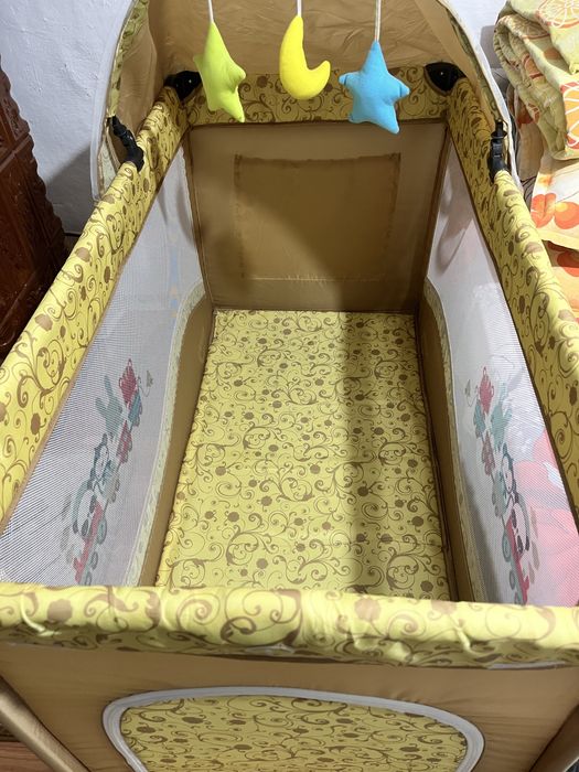 Patut pliabil pentru copii