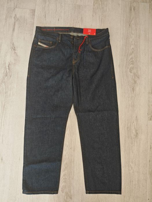 Blugi Diesel Macs Regular Fit