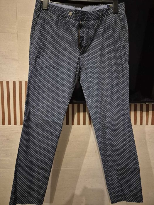 Pantaloni casual