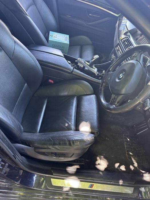 BMW F10 2.5D 2011г На Части