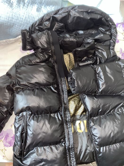 Продам куртку под монклер