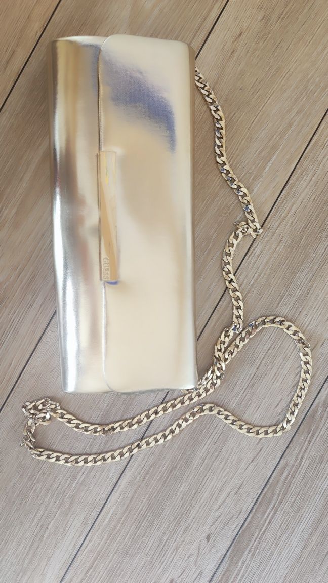 Дамска чанта Guess