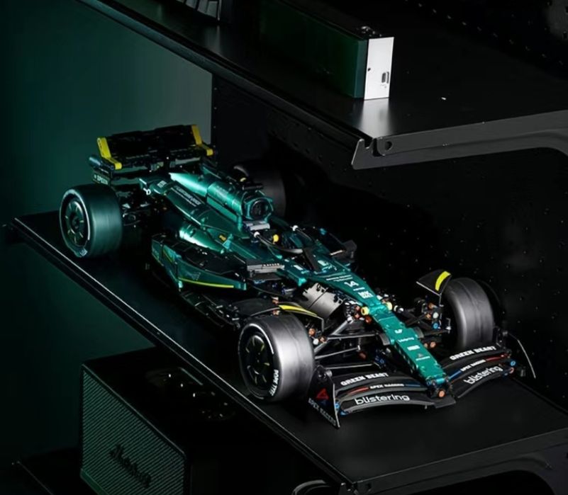 Конструктор лего Формула-1 Aston Martin AMR22