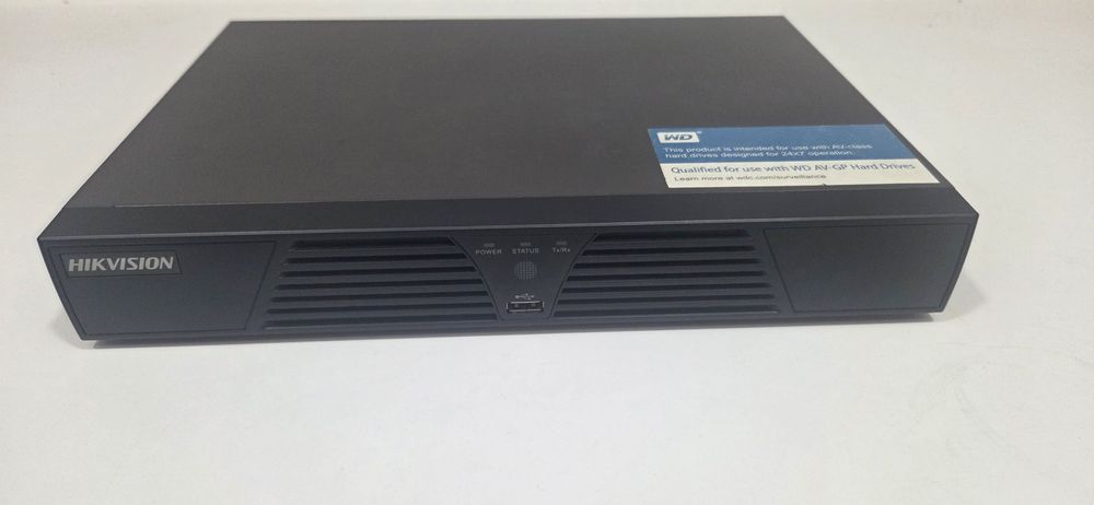 Dvr Hikvision 8 camere model DS 7208HVI ST/SN