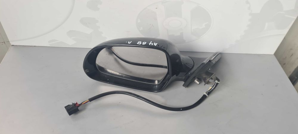 Огледало Audi A4 2009г.