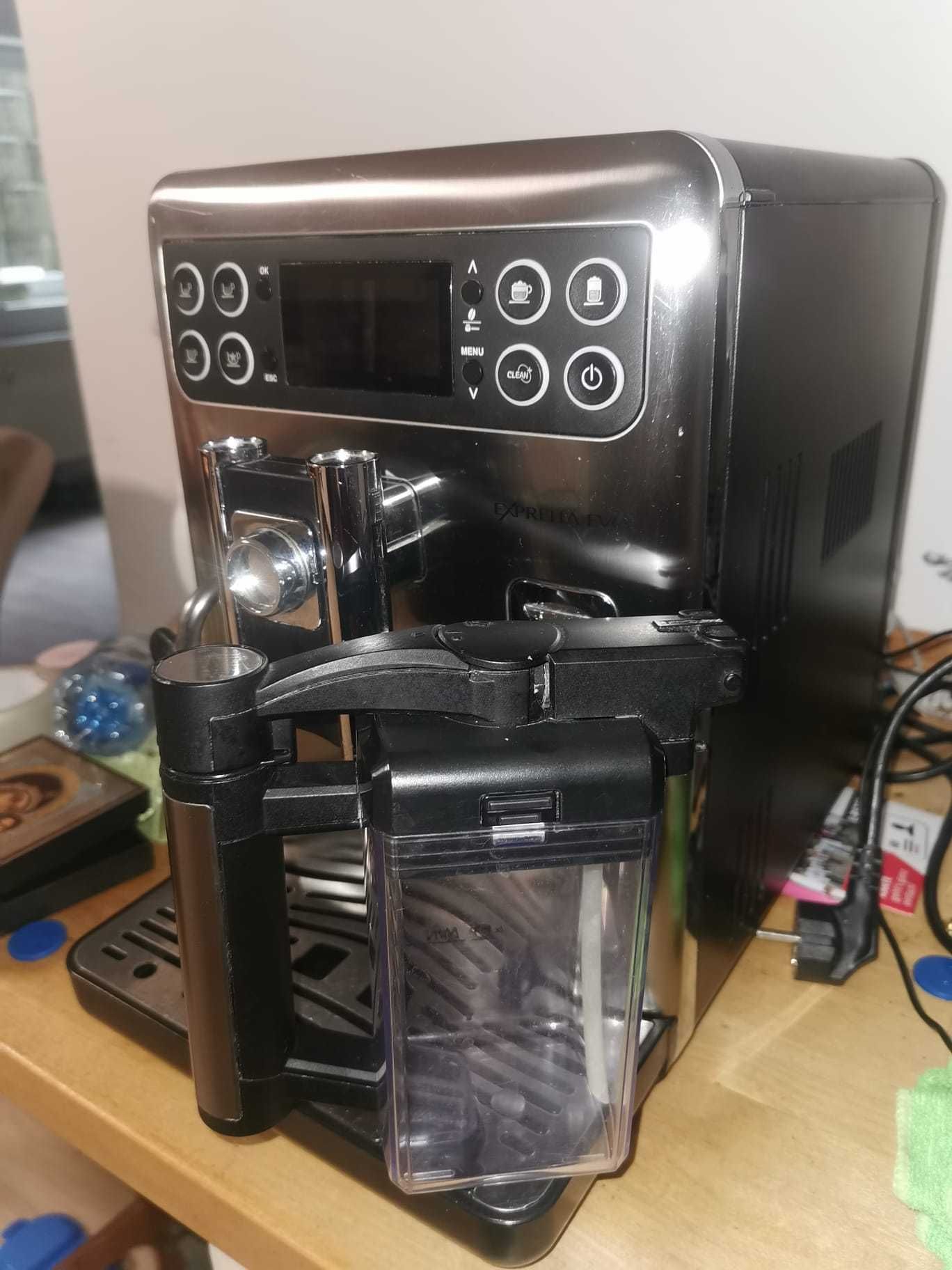 Expresor cafea saeco exprelia evo