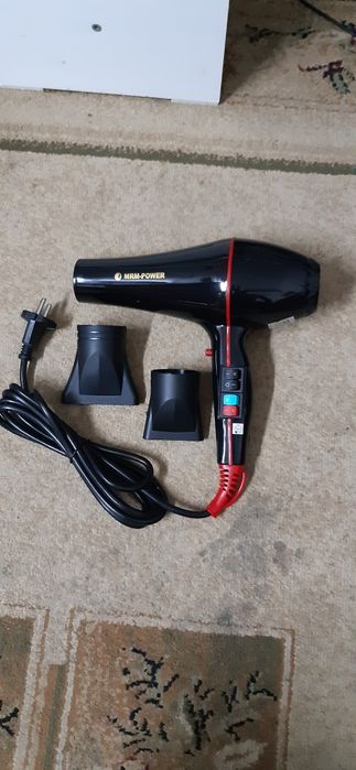 Фен профессиональный