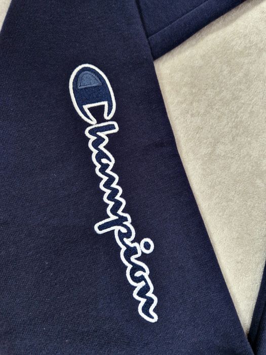 Спортен екип Champion