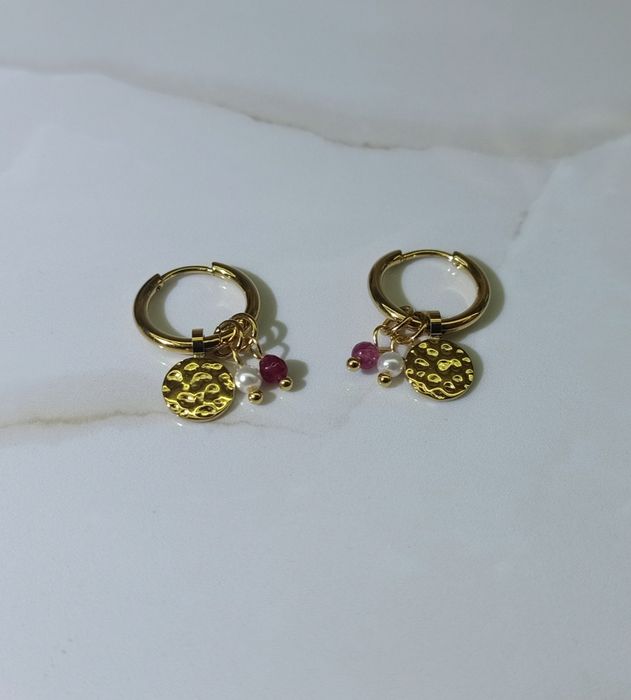 Обеци - златни, винтидж, натурален камък, перли.