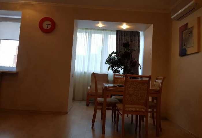 Дава се под наем Двустаен апартамент в Пловдив, Гагарин - 65 кв.м за 229.5 € - Снимка #1