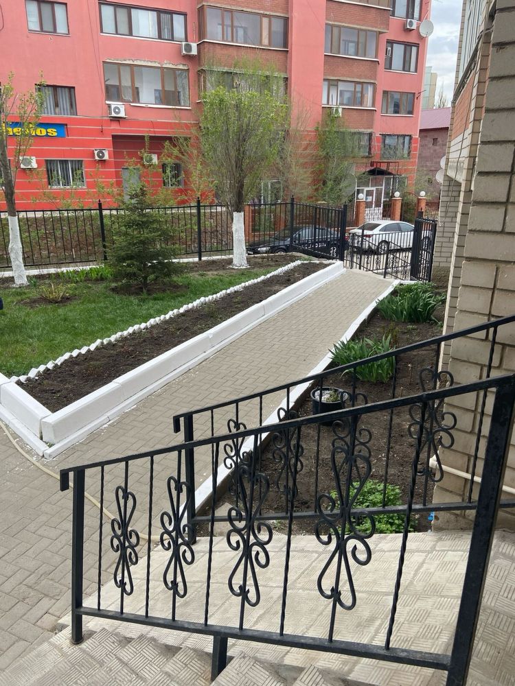 Продам 4 к.кв в 11 мкр