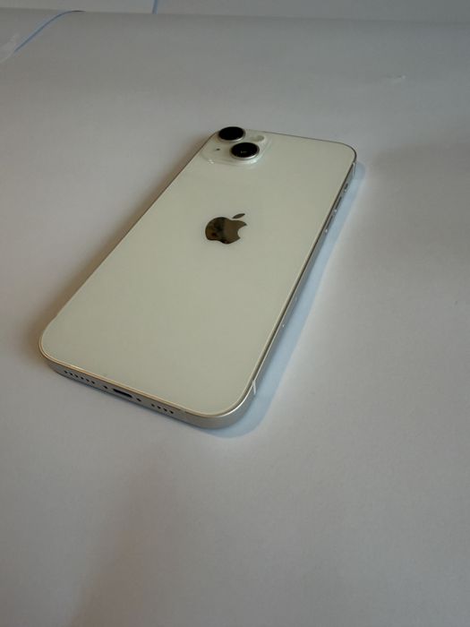 Iphone 14 plus Midnight si Starlight