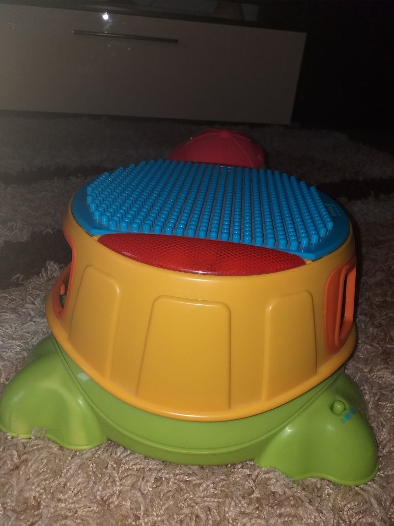 Broscuta - scăunel fisher price