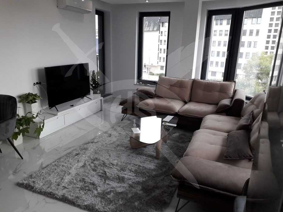 Тристаен апартамент под наем в Кършияка 11182091