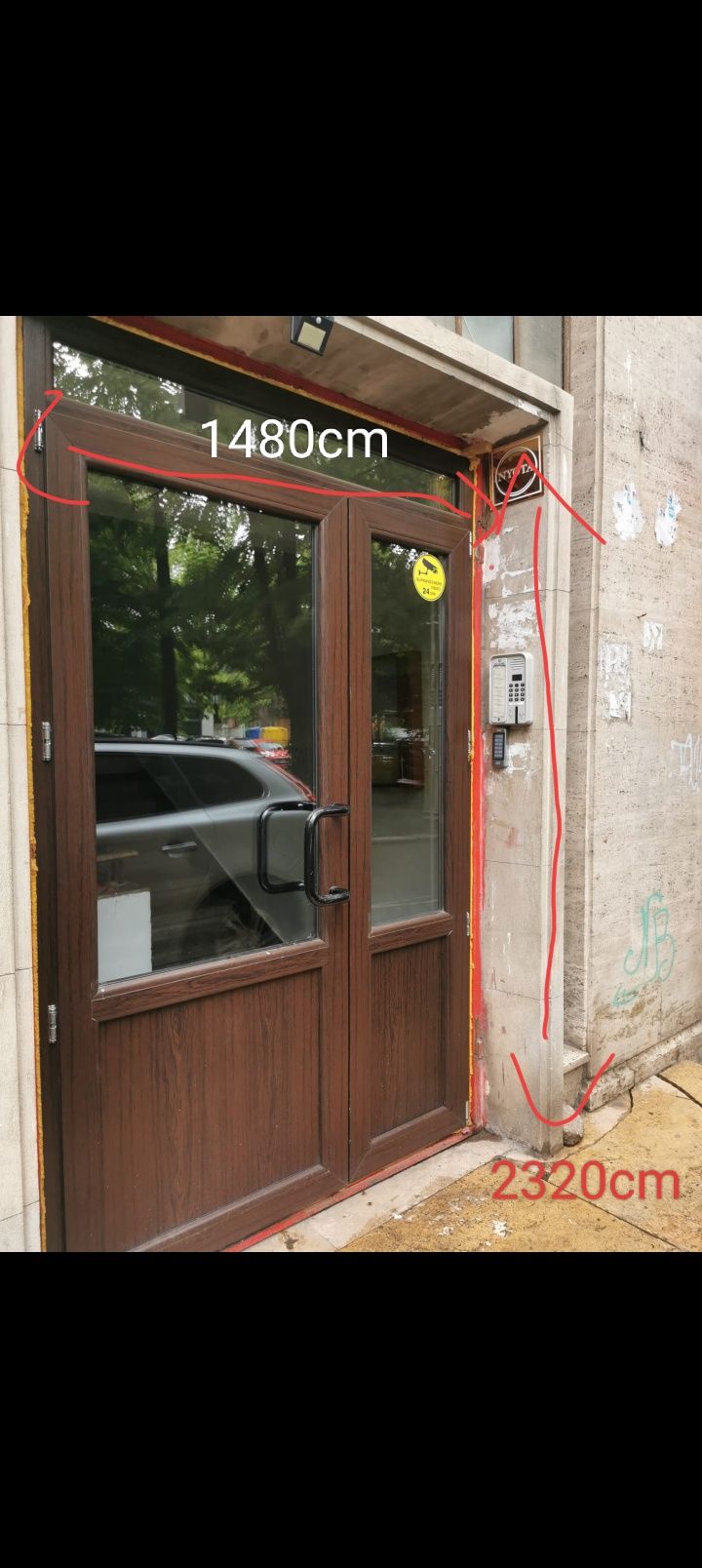 Ușa termopan in stare foarte buna, geam termopan