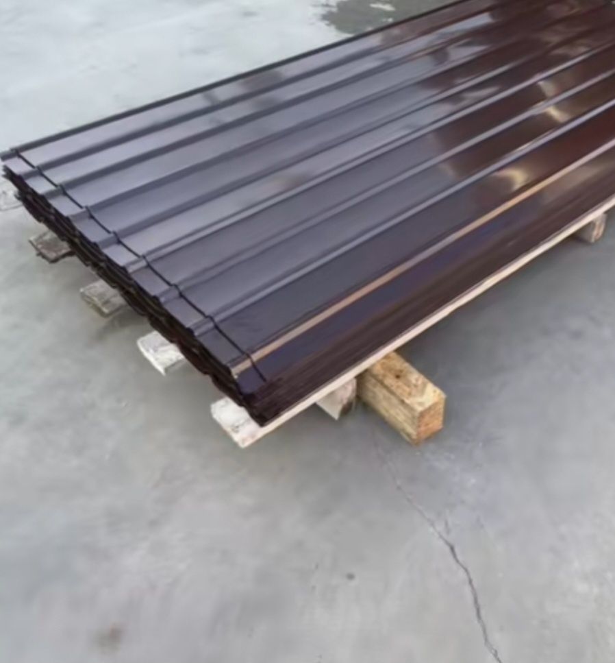 Tabla cutata maro