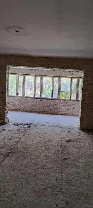 м.Х.Алимжана Дархан 3-комн 4/5 140 м² спецплан с лифтом без ремонта