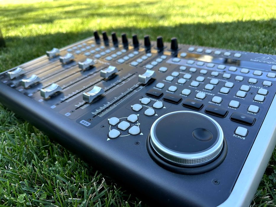 Vand Controller Digital Behringer X Touch + Extender