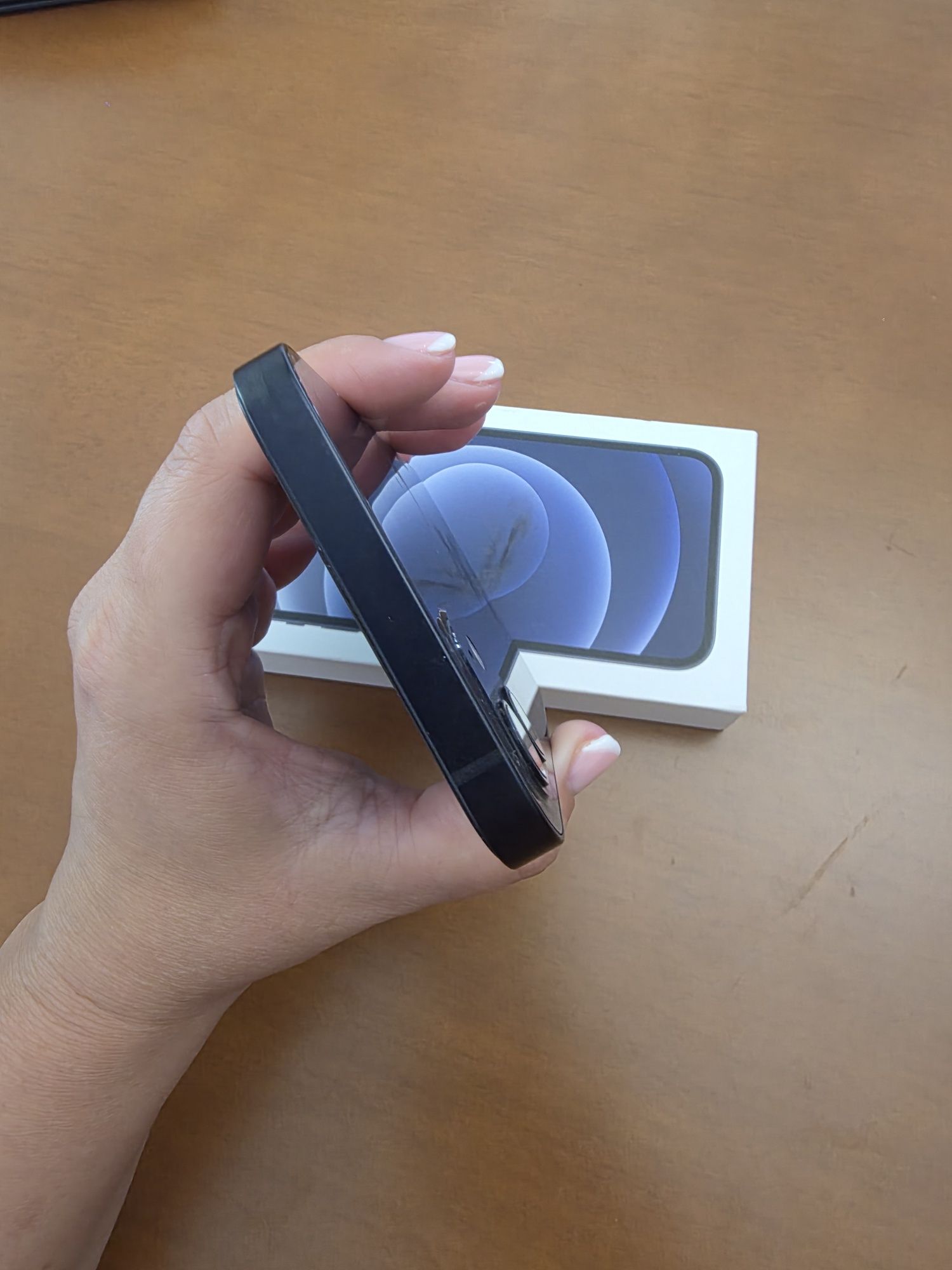 Iphone 12 Black 64 GB