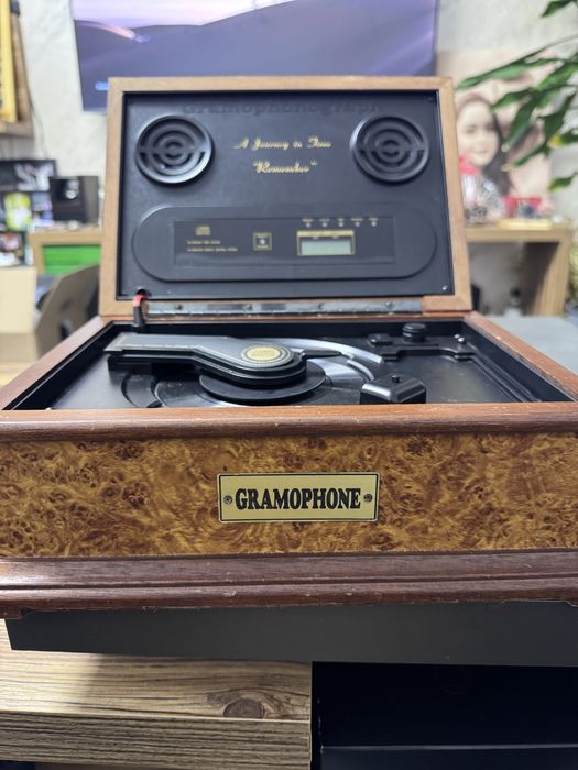 Gramophone functional
