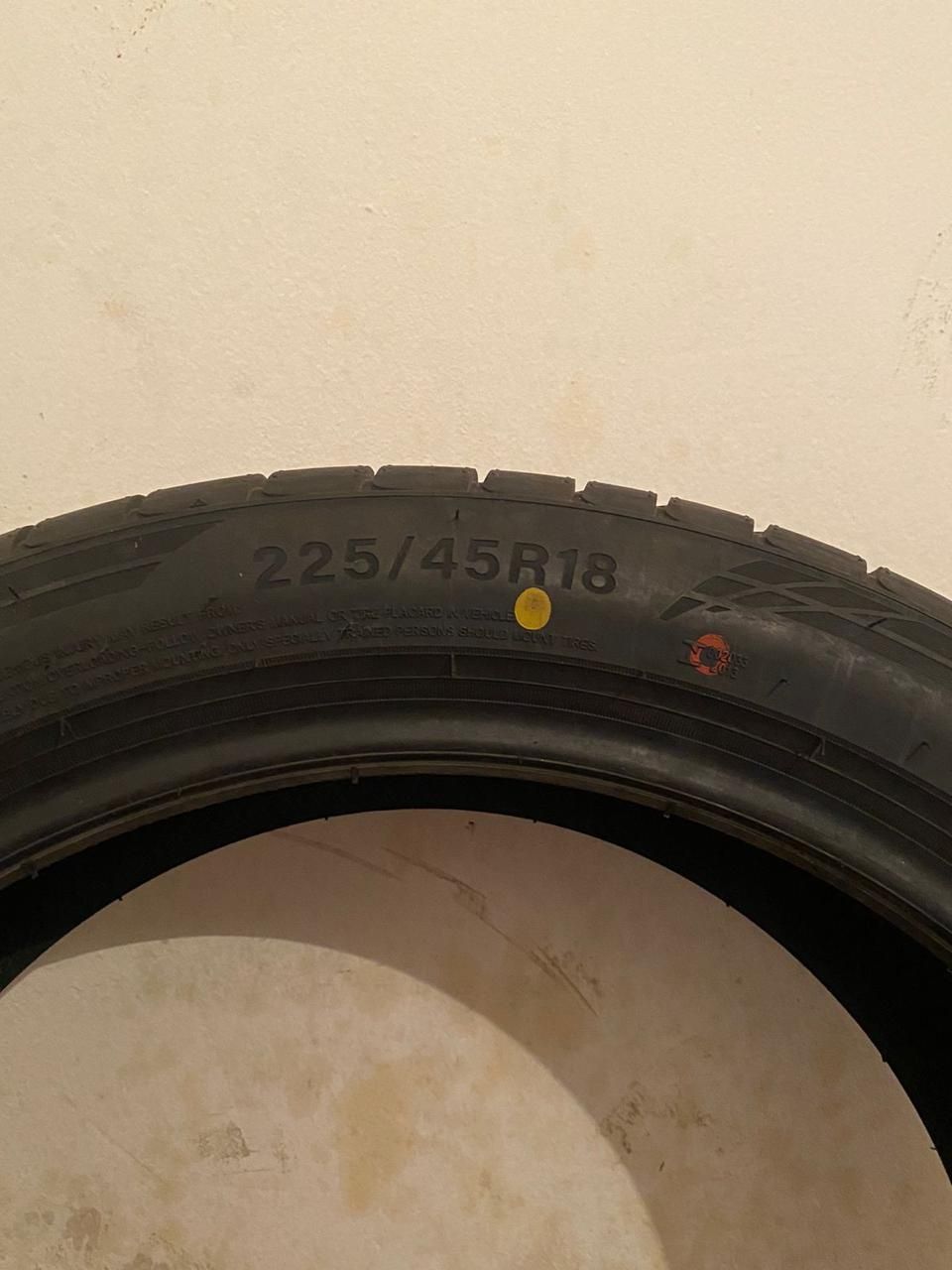 Продам шины 18  225/45R18