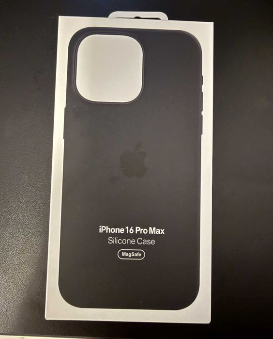 Husă iPhone 16 Pro Max originala – Silicon Negru
