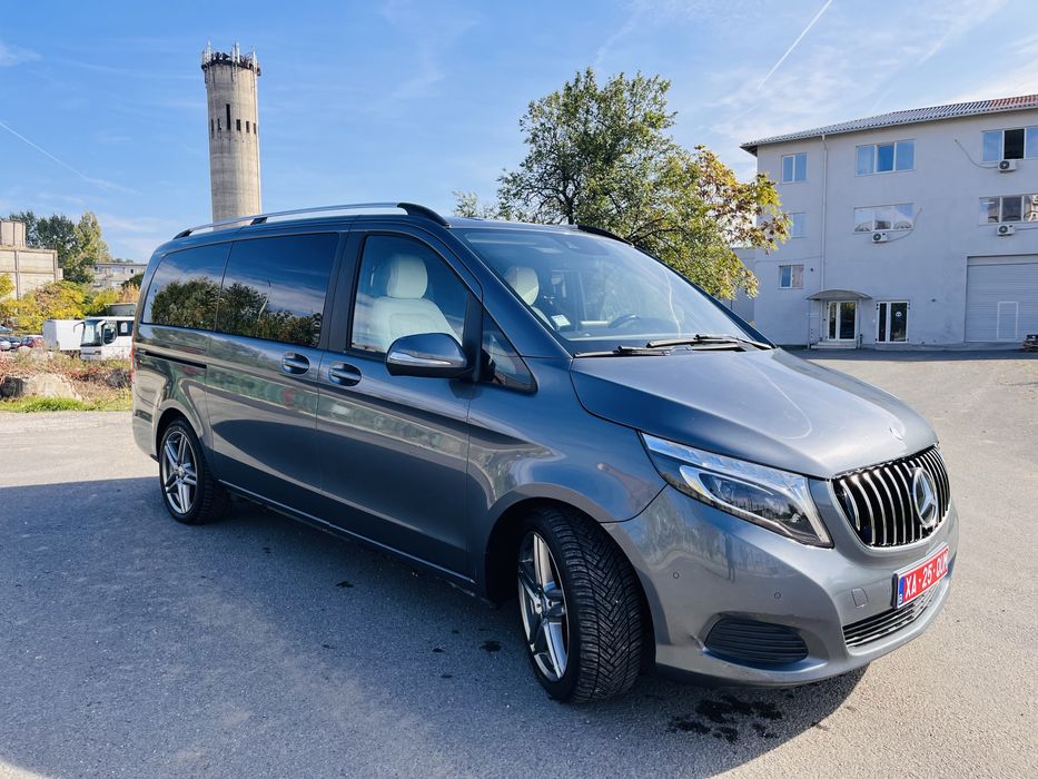 Inchiriez V classe - 7 locuri