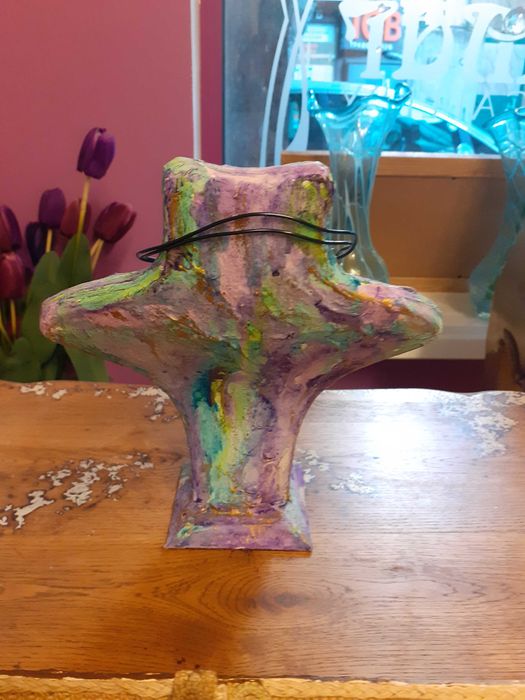 Артистични рисувани манекени от галерия