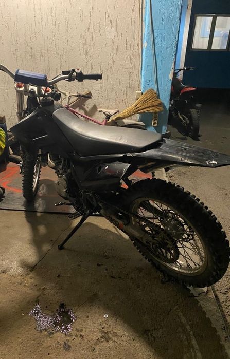 Продам эндуро Kayo t2