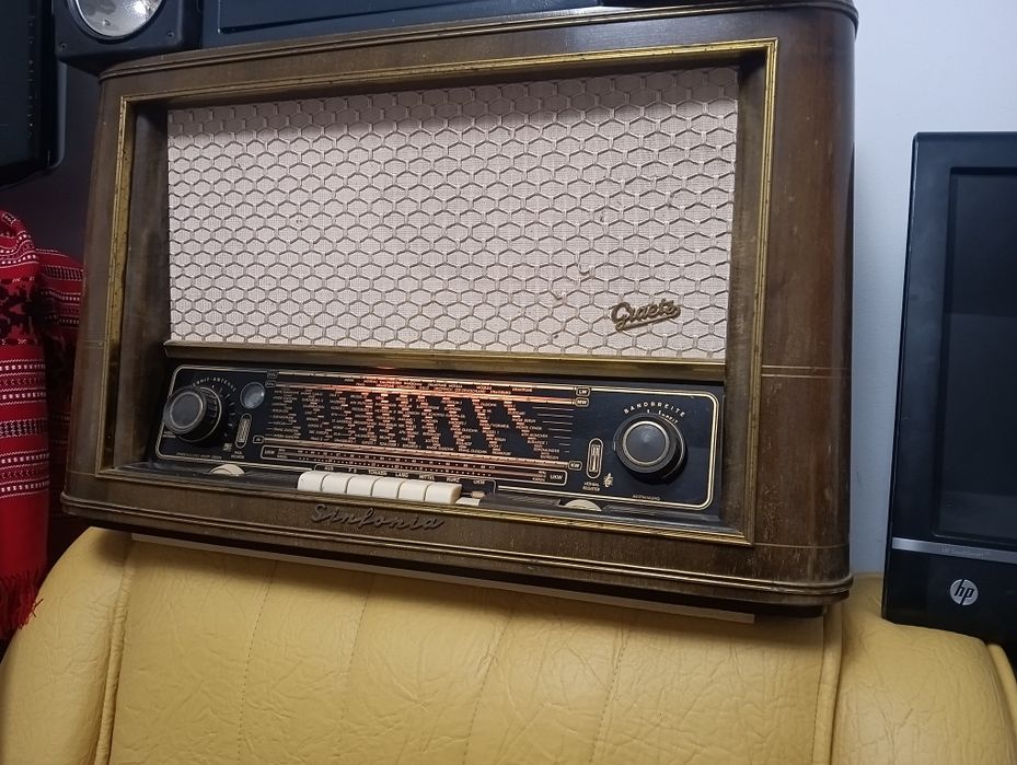 Radiouri vechi în stare ireproșabilă