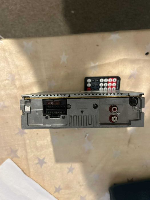 CD Sony model- cdx-s2250