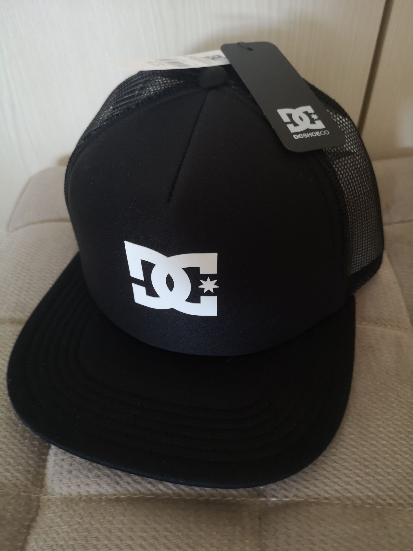Sapca full cap DC noua skateboard
