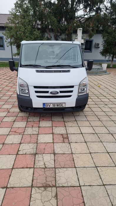 Vând Ford Transit 8+1 2.2 diesel 2009