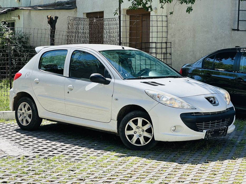 Vand peugeot 206- plus 1.4 i
